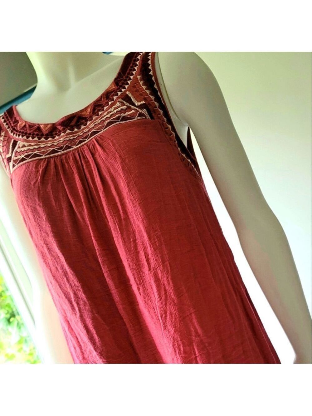 BRAND NEW! Cleo Petite Embroidered Sleeveless Dress XS